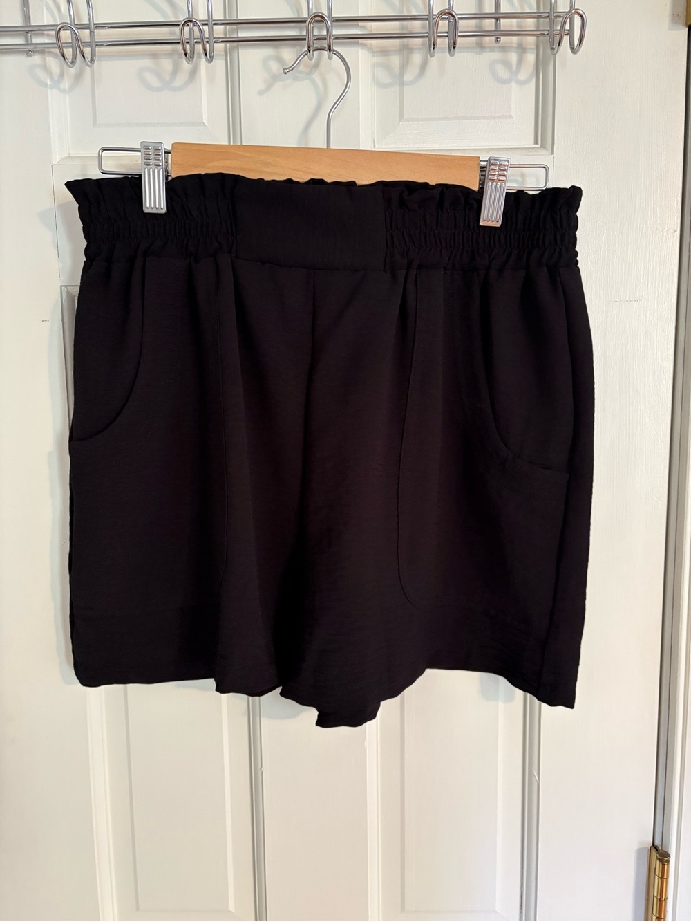 Black Paperbag Waist Pull On Shorts Flowy Dressy Casual [size L]